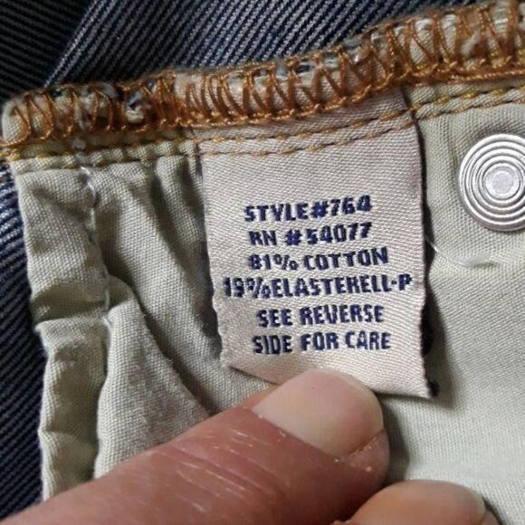 Vtg CAbi #764 Low Rise Cropped Skinny Dark Wash Whiskered Jeans Sz 2 - Picture 10 of 11